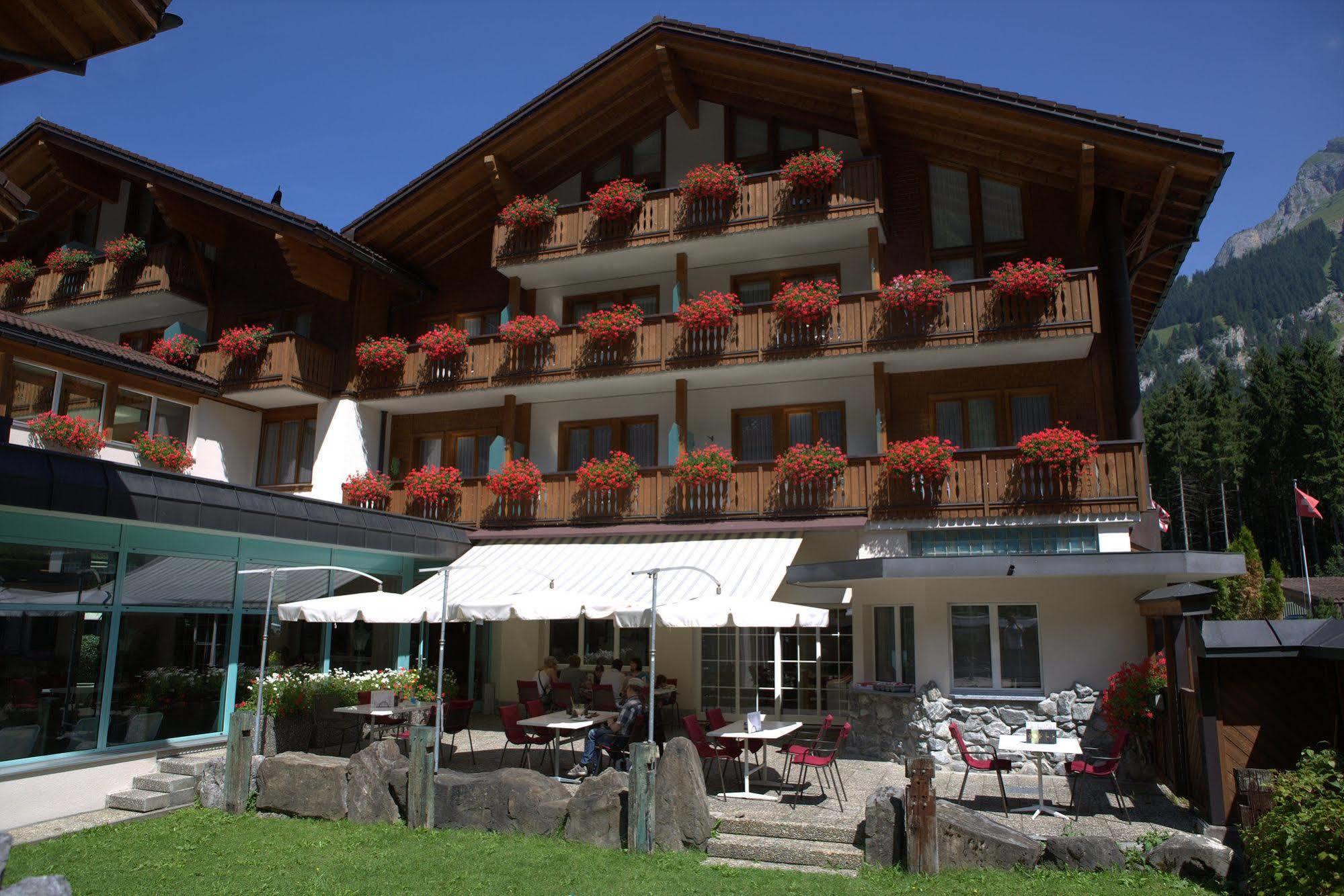 Alpenresort Eienwaeldli 엥겔베르그 외부 사진